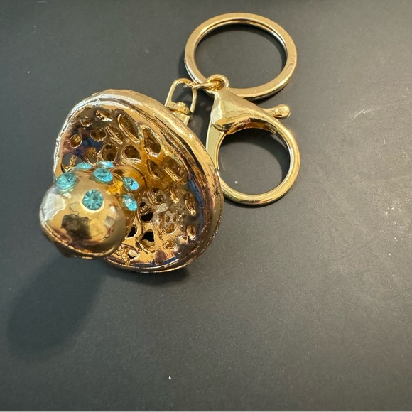 NWOT Jeweled Mushroom Keychain Clip - Picture 12 of 13